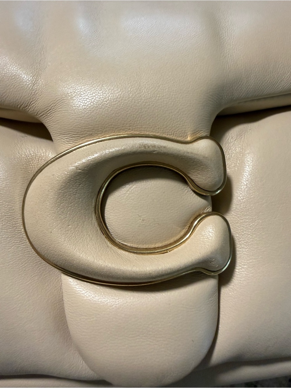 Coach Pillow Tabby Cream Shoulder Bag - Picture 3 of 6